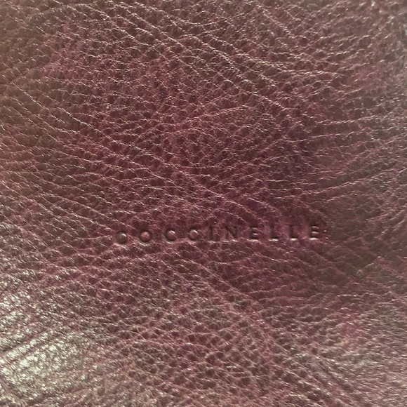 Coccinelle Genuine Leather Purple Eggplant Shoulder Bag. - Picture 5 of 5